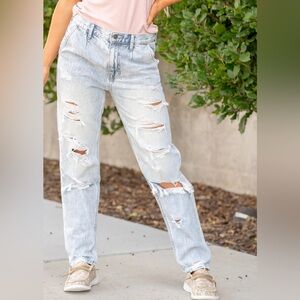 NWT KanCan Shoreline High Rise 90’s Slouch Jeans Size 27